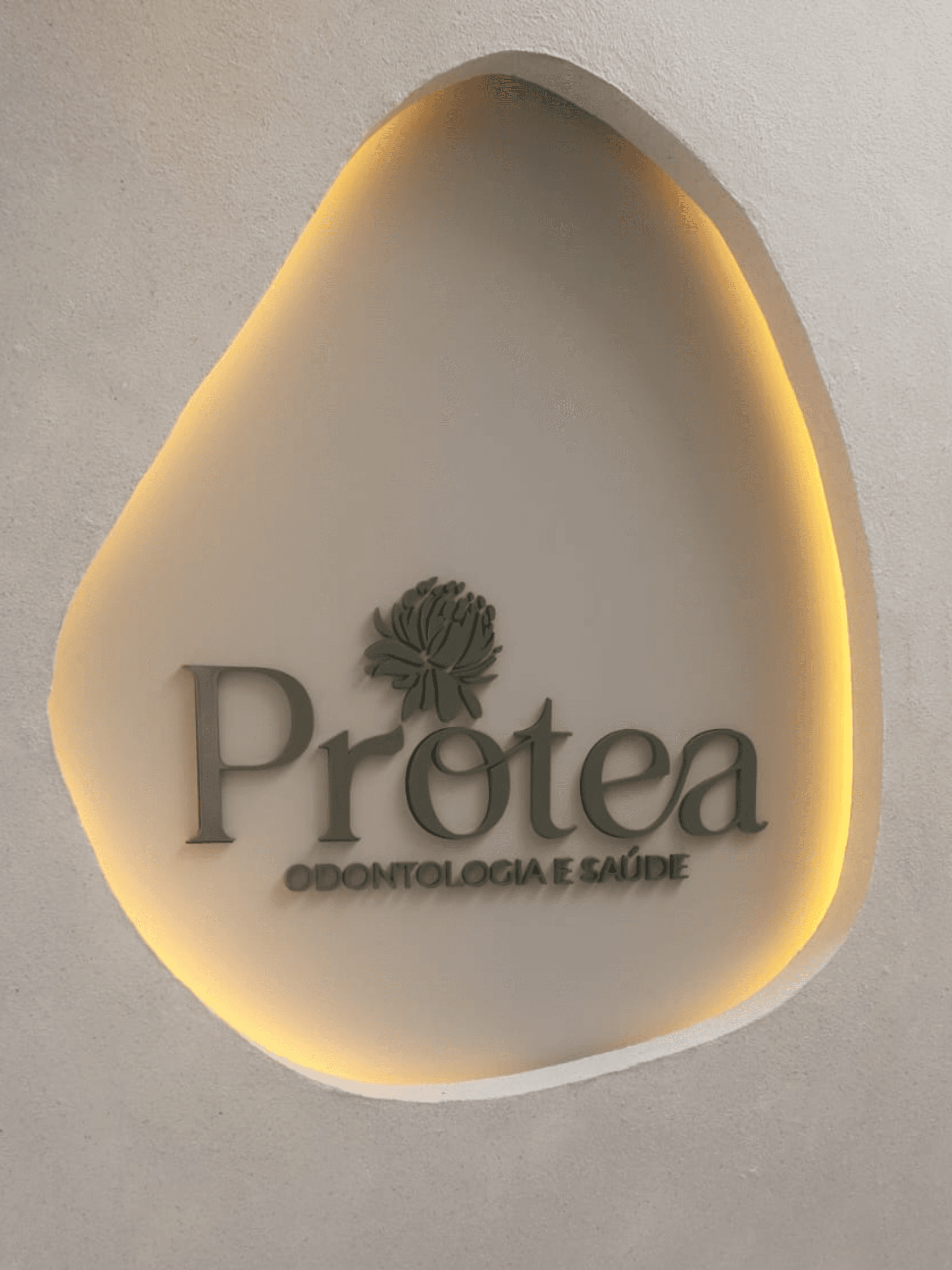 Peça em Acrílico